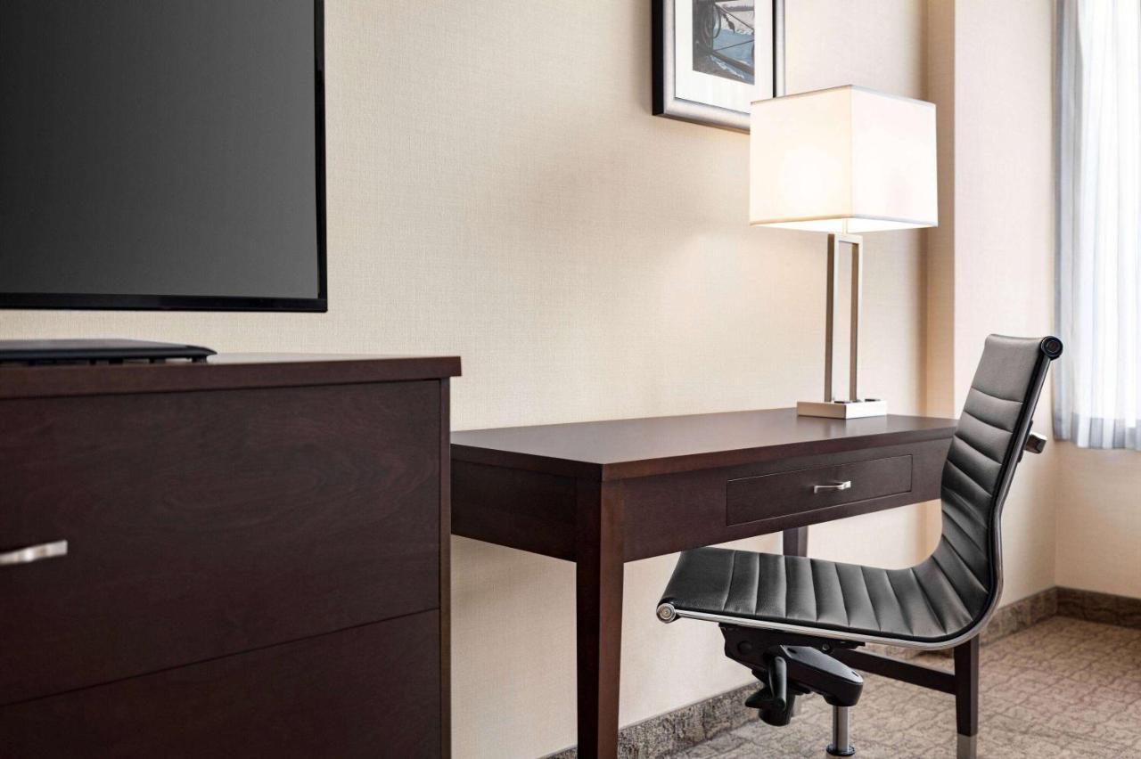 Wyndham Garden Fallsview