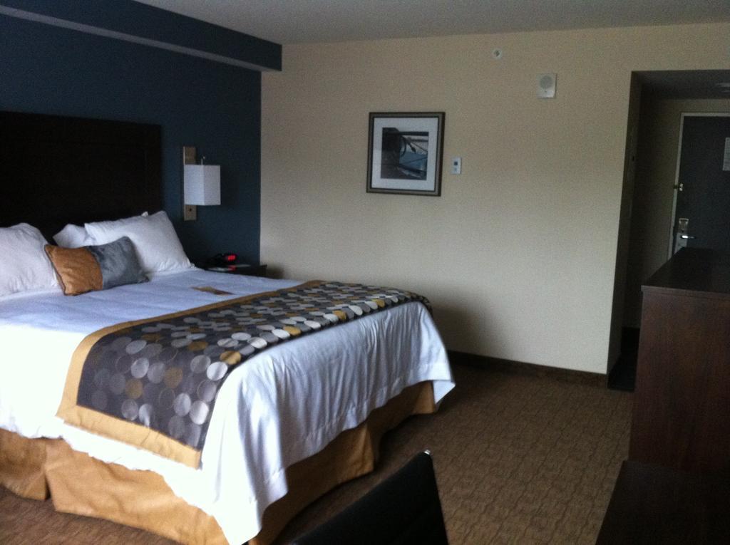 Wyndham Garden Fallsview 4*
