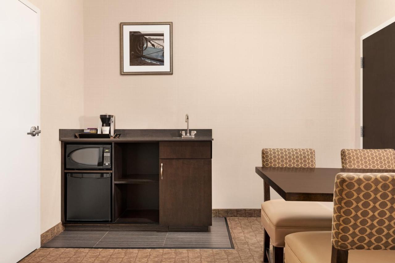 Hotel Wyndham Garden Fallsview