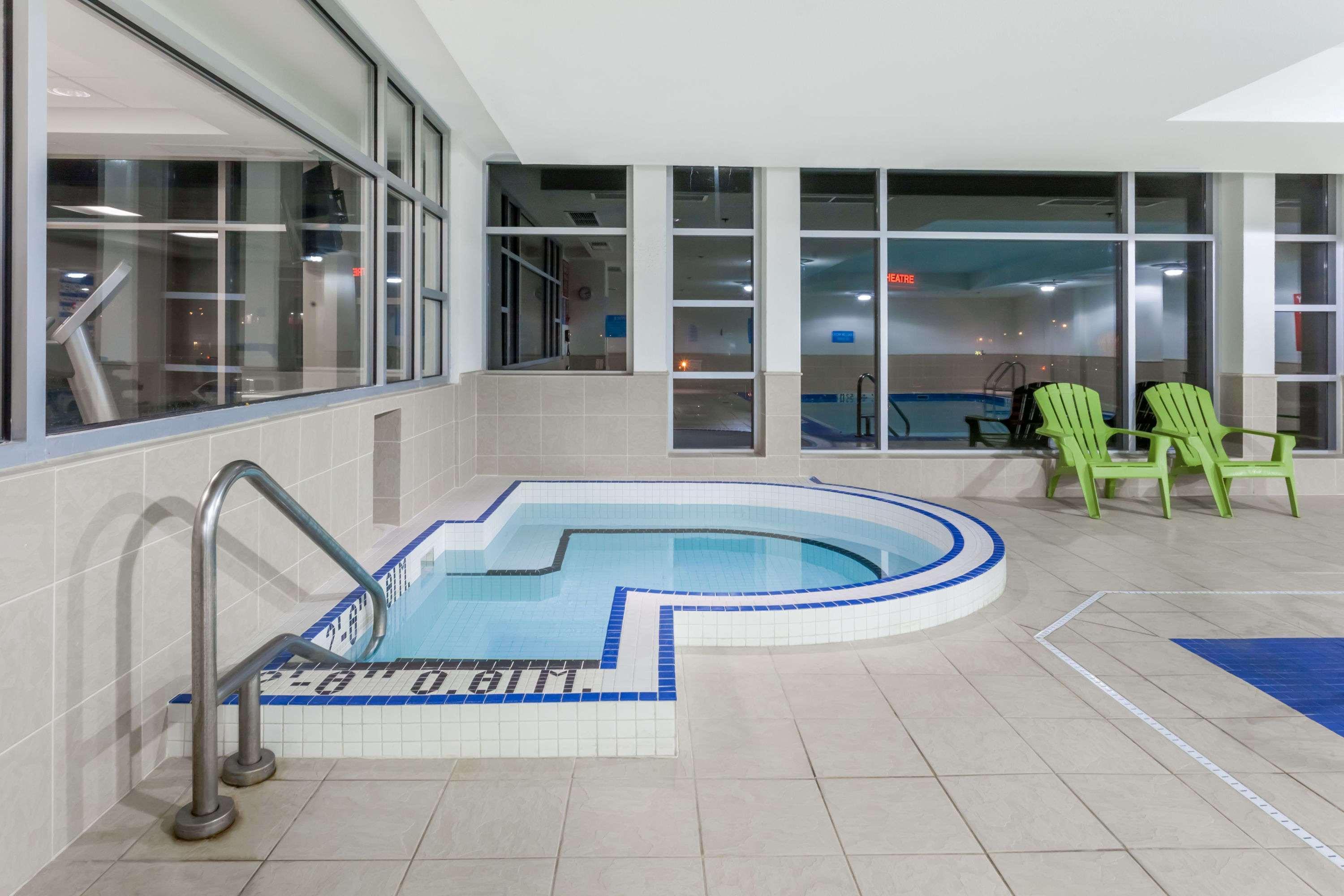 Wyndham Garden Fallsview Niagara Falls