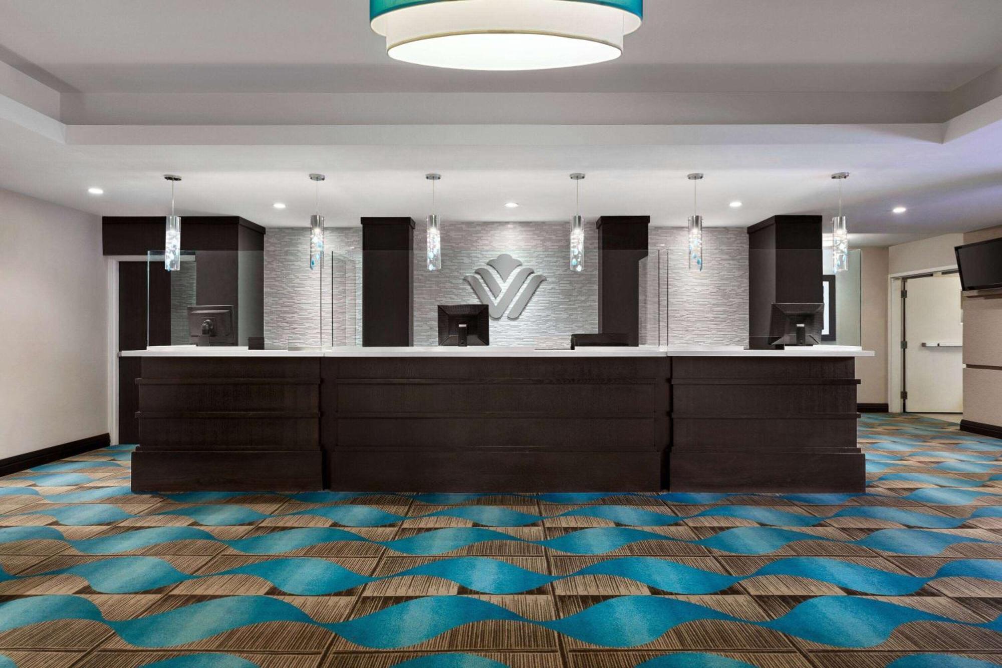 Hotel Wyndham Garden Fallsview