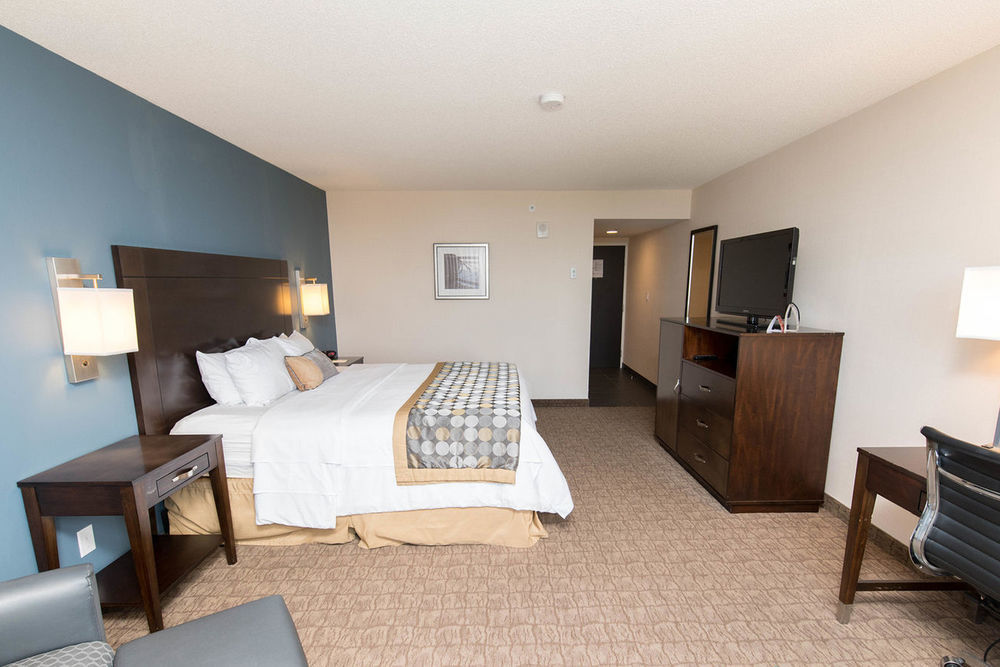 Wyndham Garden Fallsview